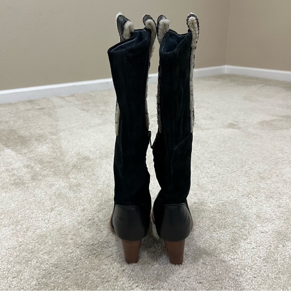UGG Black Heeled Boots with Cream Accents - Picture 16 of 16